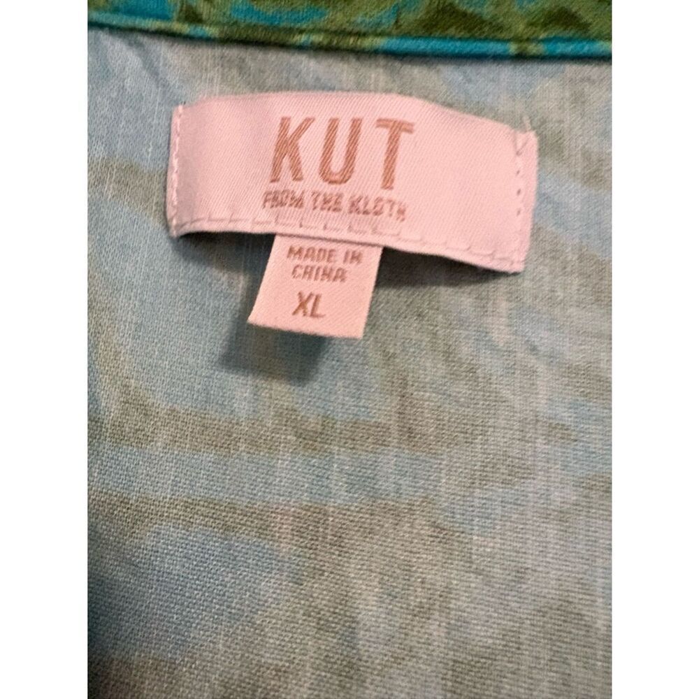 Kut from the Kloth Jubilee Wrap Dress - Picture 7 of 10